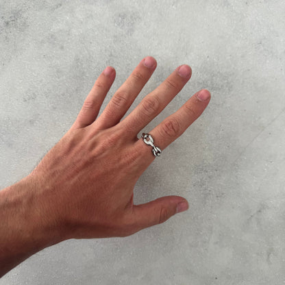 LINKED RING | SILVER